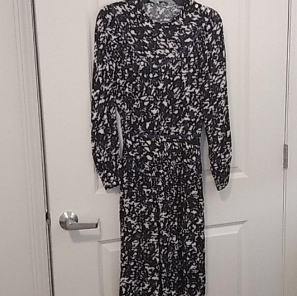 NEW COACH 1941  Yoke Long Sleeve Dress.